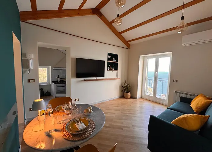 Marilu Semesterbostad Genua