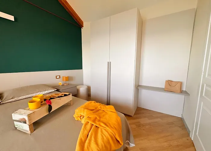 Vakantiehuis Marilu Vista Mare Con Giardino *