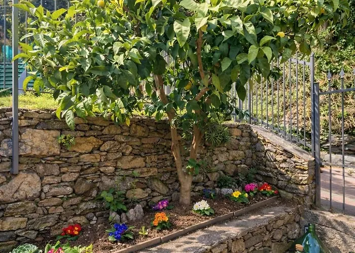 Marilu Vista Mare Con Giardino 別荘 ジェノヴァ