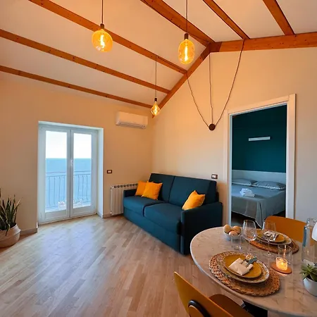 Marilu Vista Mare Con Giardino Holiday home